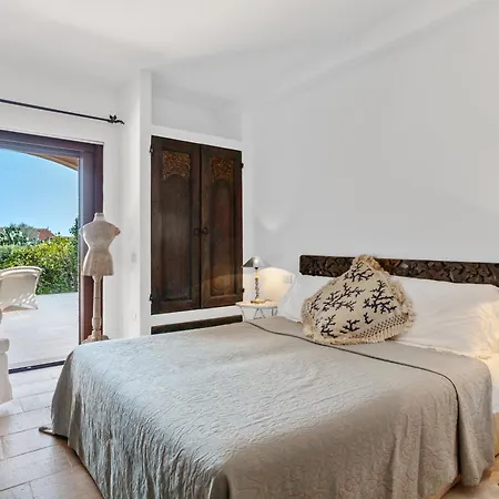 Porto Cervo - Elegante Con Giardino E Parcheggio Abbiadori