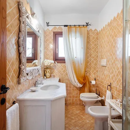 Dom wakacyjny Porto Cervo - Elegante Con Giardino E Parcheggio Abbiadori